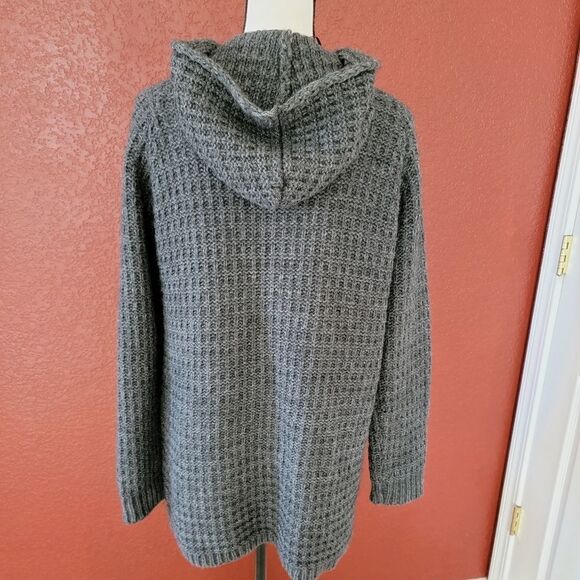 Gray Knit Button-Up Women's Coat - Picture 3 of 11